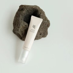 سرم دور چشم بیوتی آف جوسان حاوی جینسنگ و رتینال