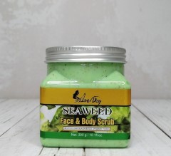 اسکراب صورت و بدن سیلور دی مدل جلبک 300 میلی لیتر