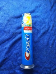 خمیر دندان کرست (پمپی) با تعم نعنای یخی