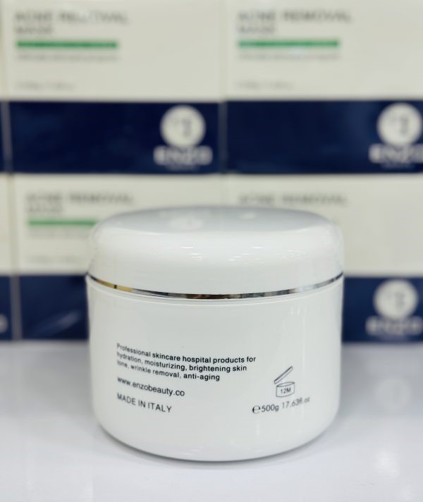 ماسک آکنه‌ی انزو بیوتی